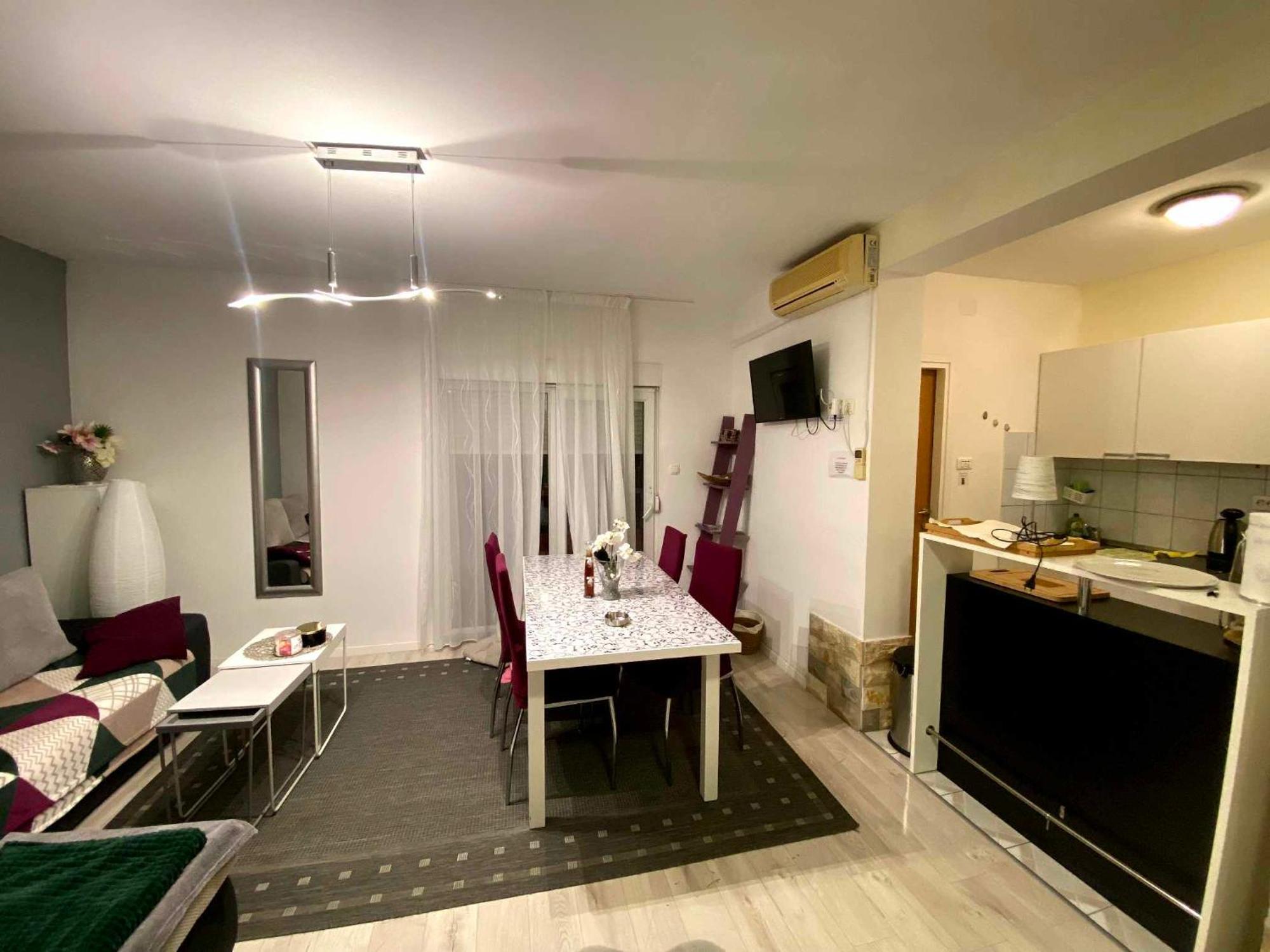 Super Horizont -Free Parking And Jaccuzzi Hotel Stobreč Exterior foto